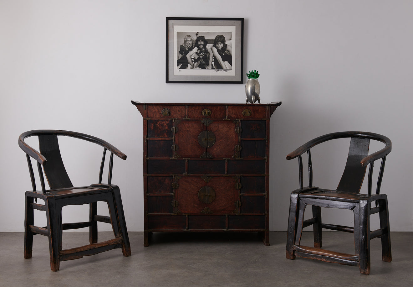 PAIR OF 19TH C CHINESE CHAIRS